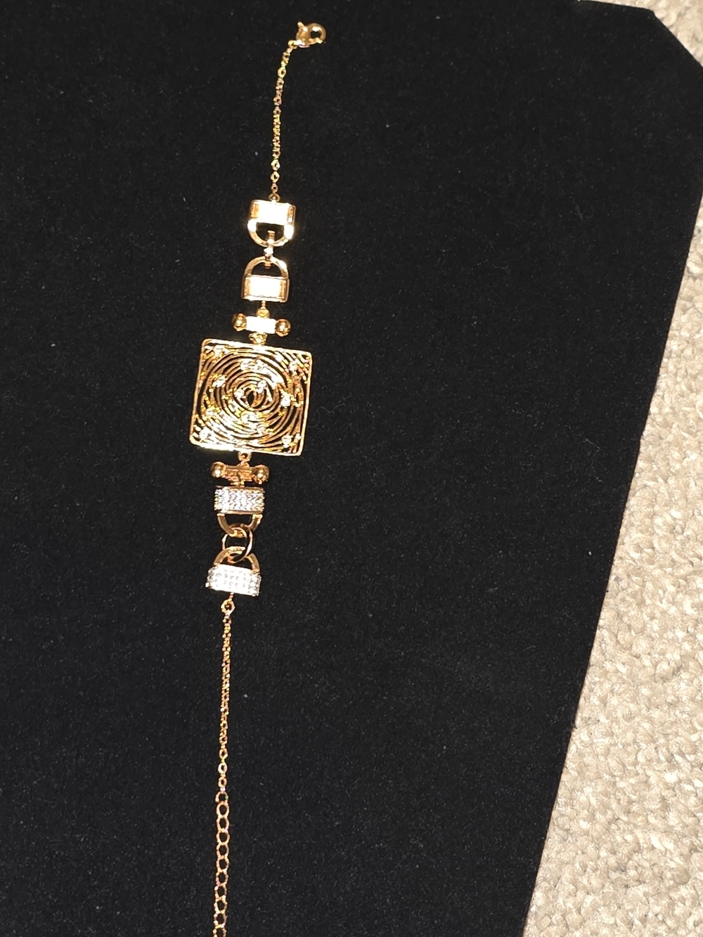 22kgp Dubai Jewelry Gold Tone Geometric Square Charm Bracelet - Women's Jewelry